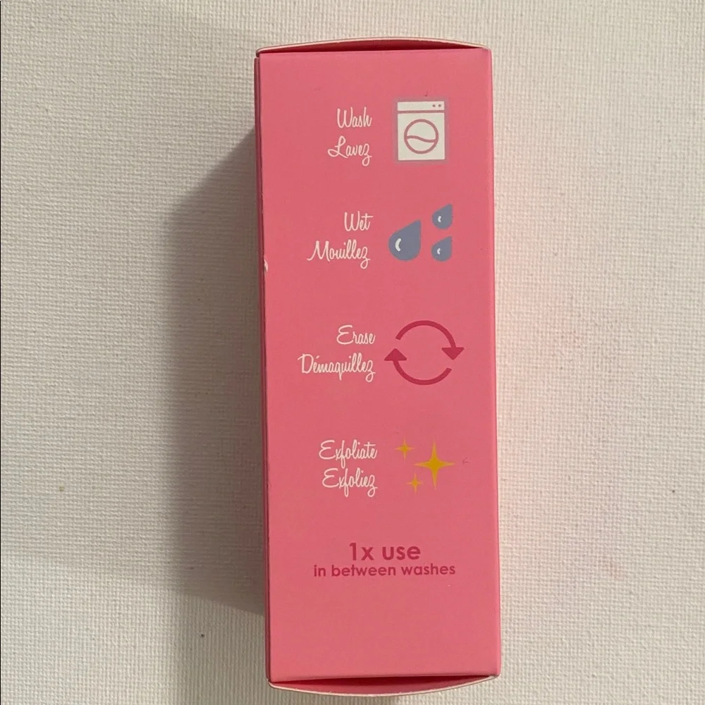 Bundle of 2 Makeup eraser mini NIB